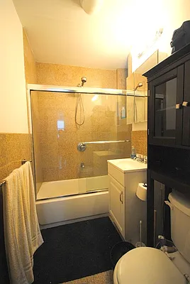 Rented by Bold New York | media 16