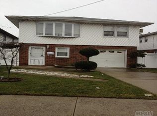 9014 163rd Ave, Howard Beach, NY 11414