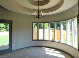 7960 Holly Ridge Dr, Horn Lake, MS 38637