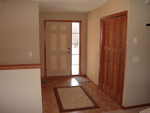 Loads of entry space