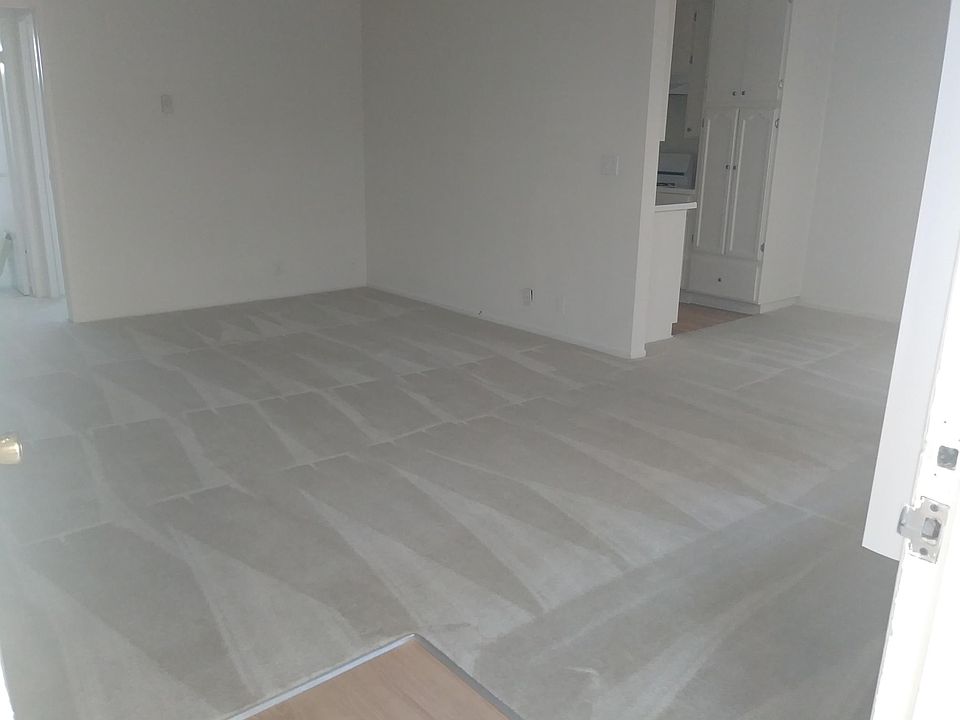 1st image of 141 S Berendo St APT 204