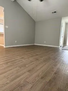 7615 Woodland West Dr — Photo 5