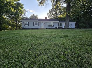 8400 Old State Rd, Evansville, IN 47710