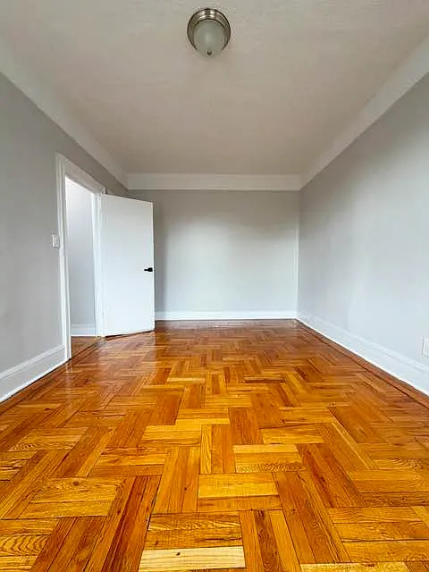 7314 Bay Parkway — Photo 2