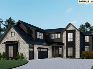 964 Country Commons Ln, Lake Oswego, OR 97034