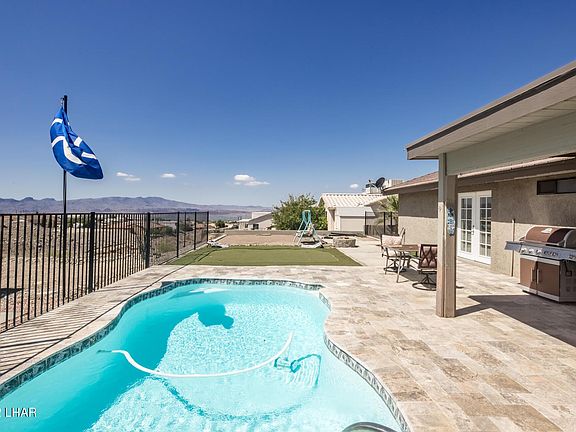 4th image of 3810 Canyon Cove Dr