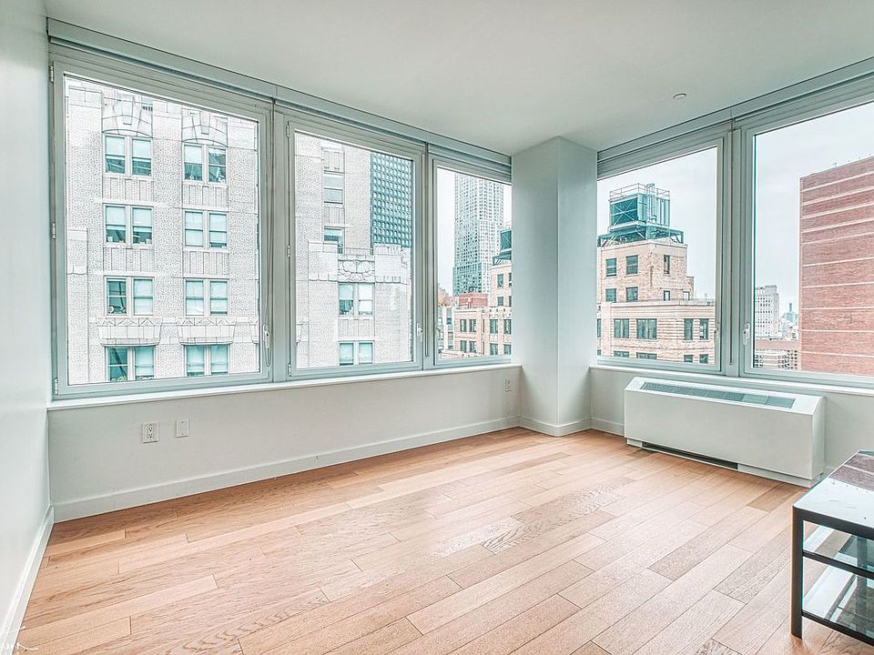 1st image of 180 Water St APT 2507