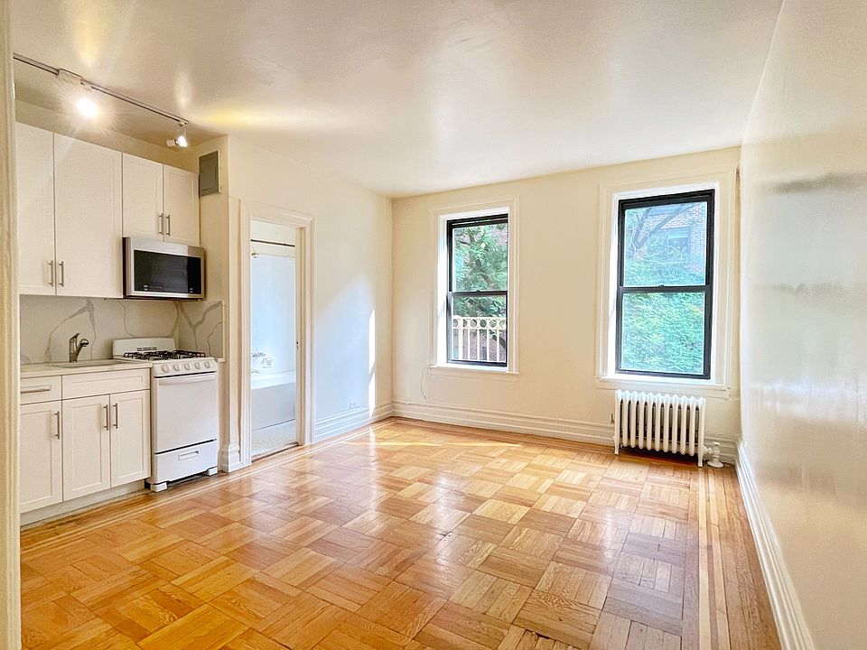 1st image of 111 W 16th St APT 3G