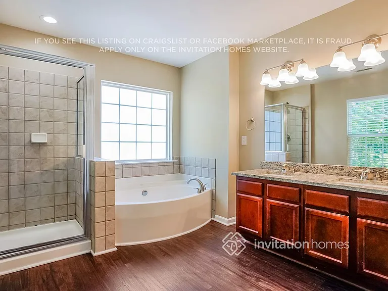 2936 Roundleaf Ct — Photo 12