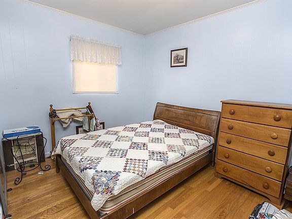 5th image of 5226 Dalton Pike SE