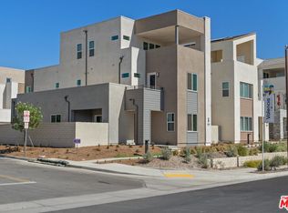 26668 Afton Ln, Valencia, CA 91381