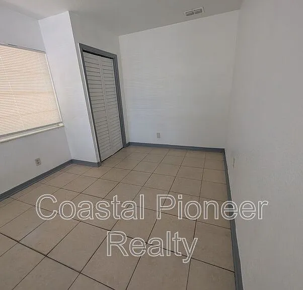 3721 N Whittier St — Photo 18