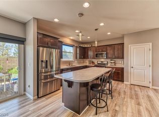 5631 Weeping Wall St, North Las Vegas, NV 89031