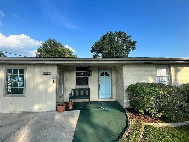 3 bed, 2.0 bath, 1550 sqft, $2,150 — Photo 2