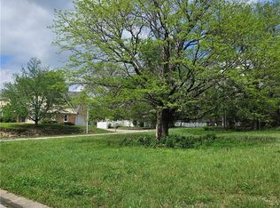 13400 E 53rd Ter, Kansas City, MO 64133