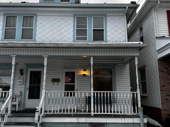1302 W Willow St, Coal Township, PA 17866