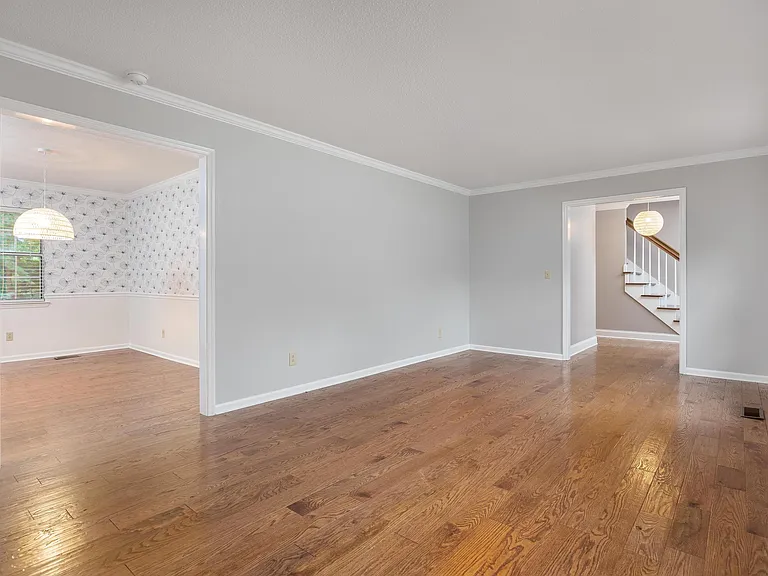 7830 Cove Ridge Dr — Photo 9