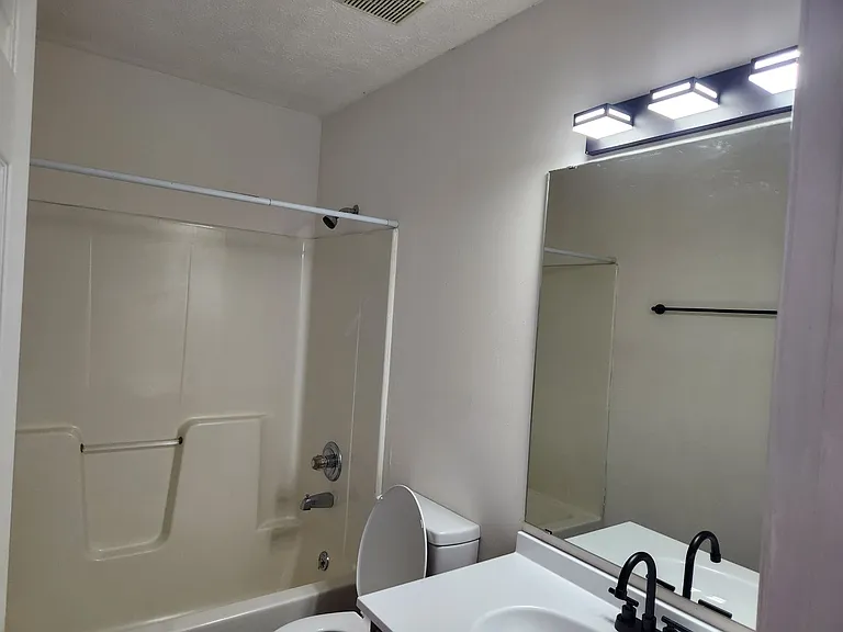 105 Bob White Way — Photo 7