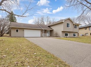12305 51st Ave N, Plymouth, MN 55442