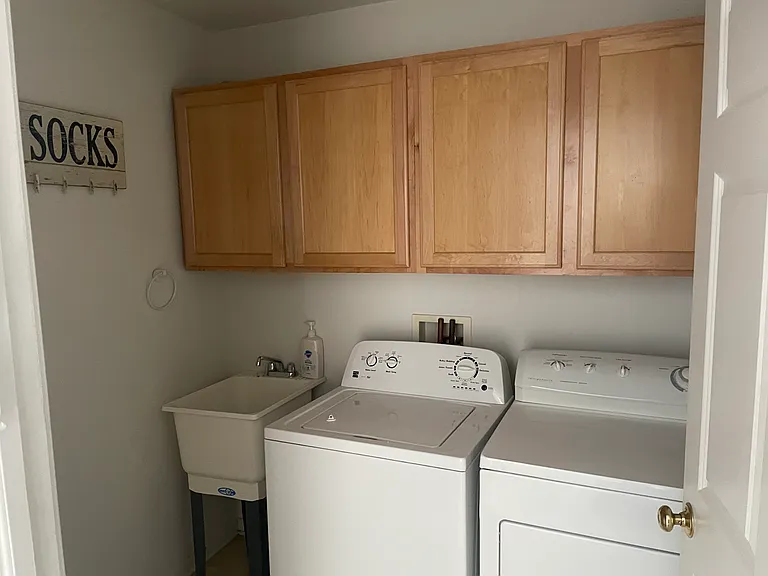3234 Chamberlain Cir — Photo 21