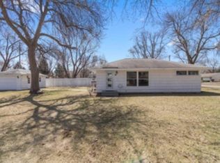 815 80 1/2 St W, Bloomington, MN 55420