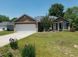 136 Birchwood Dr, Leesburg, GA 31763