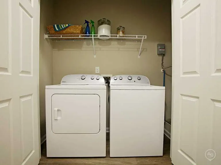 Perdido Isle Apartment Homes — Photo 5