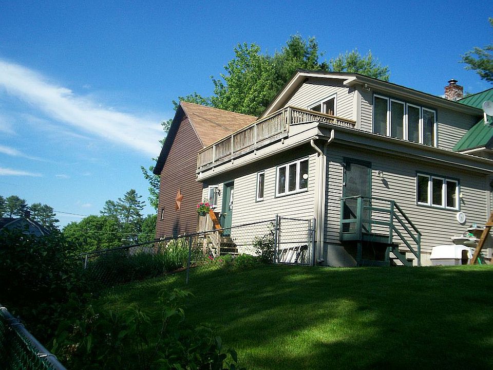 2nd image of 150 Dickinson St