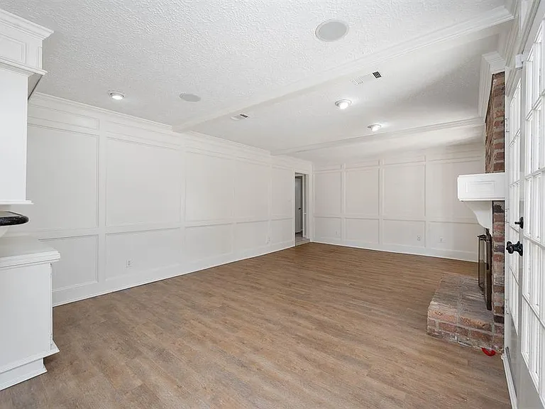 9311 New Forest Rd — Photo 13