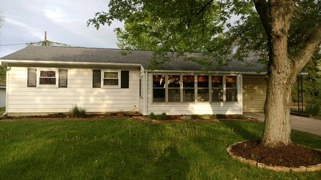 1st image of 3216 S Chippewa Ln