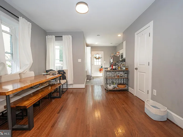 431 W Baltimore Ave — Photo 7
