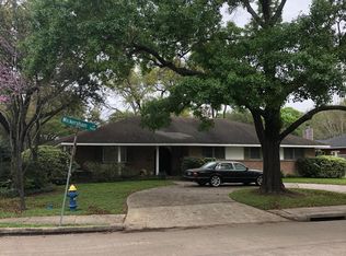 5666 Wickersham Ln, Houston, TX 77056