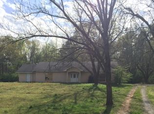 517 Bostick Rd, Red Bay, AL 35582