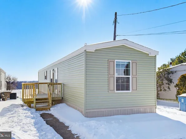 7 Highland Ct, Parkesburg, PA 19365