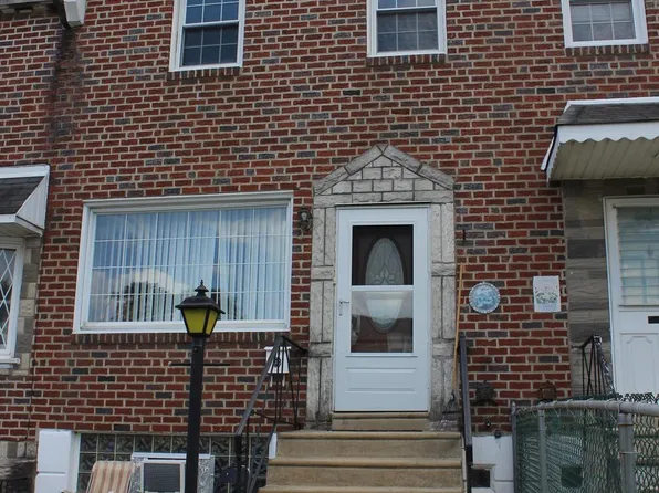 4446 Tolbut St, Philadelphia, PA 19136