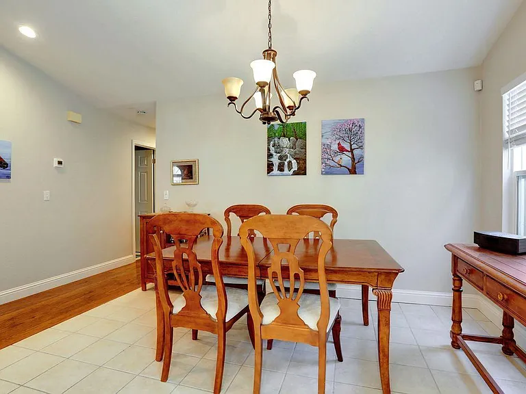 649 Springfield Cir — Photo 7
