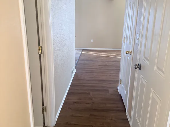 1985 Kingfisher Ct, Pueblo, CO 81008