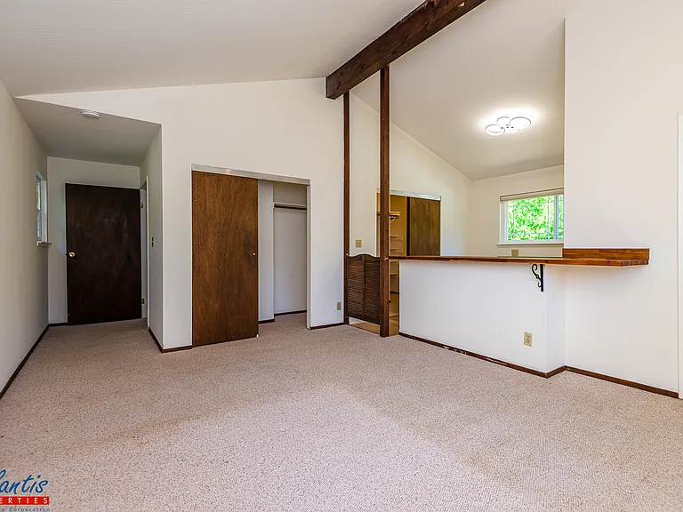 207 Harding Ave — Photo 16