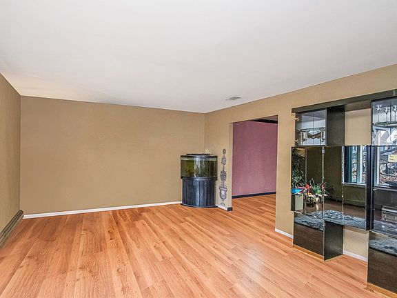 2nd image of 149 Berkshire Dr