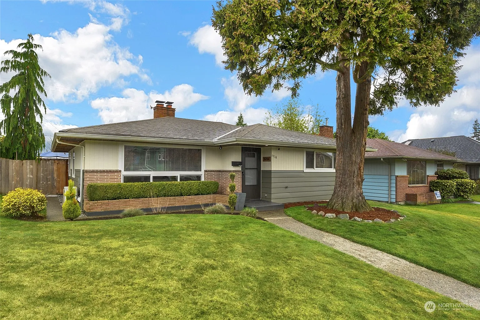 1716 Rainier Avenue photo 1