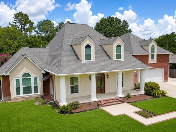 20695 Vermont St, Livingston, LA 70754