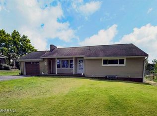 182 Evergreen Rd, Hollidaysburg, PA 16648