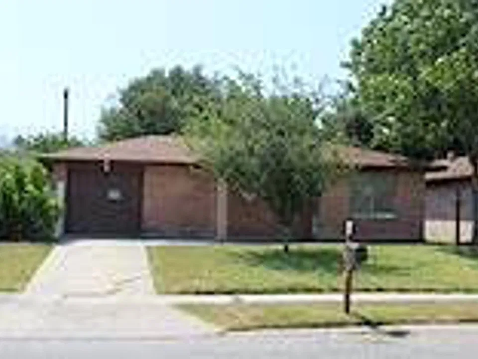 4109 Sierra St