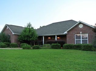 4 Parkview Dr, Ellisville, MS 39437