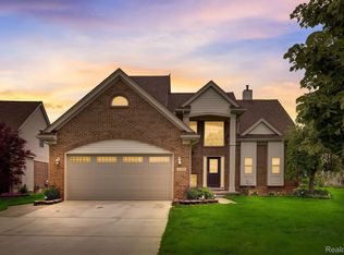 11405 Hawthorne, Southgate, MI 48195