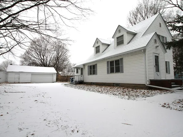 138 2nd Ave SE, New Brighton, MN 55112