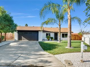 118 Turquoise Dr, Perris, CA 92571