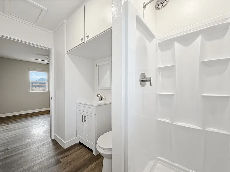 513 E Hatcher Rd #6 — Photo 3