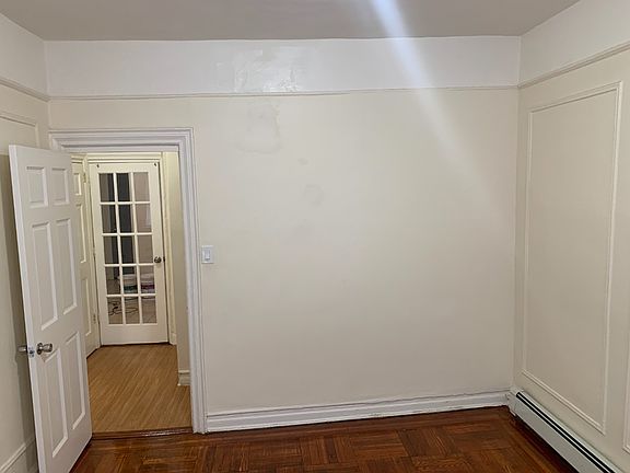 4th image of 1158 Manor Ave Floor 1