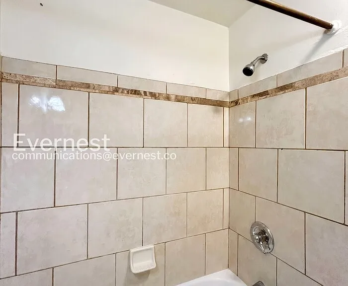 3114 Barton Ave #B — Photo 7